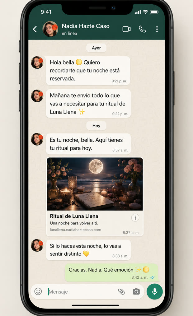 La conversación de WhatsApp con Nadia: ayer te avisa que tu noche quedó reservada, hoy te llega el ritual como una página que se abre en el chat